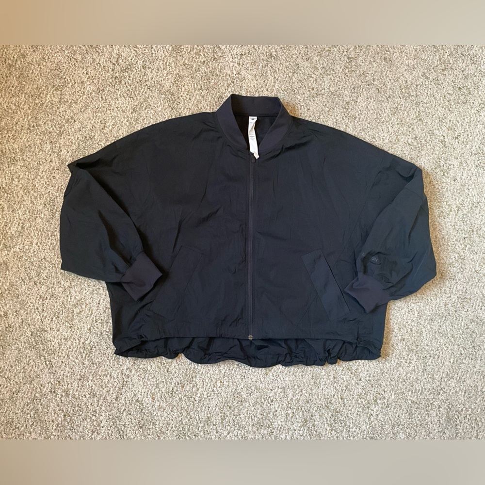 Lululemon Athletica Oversized Windbreaker Cinch Waist Bomber Size M